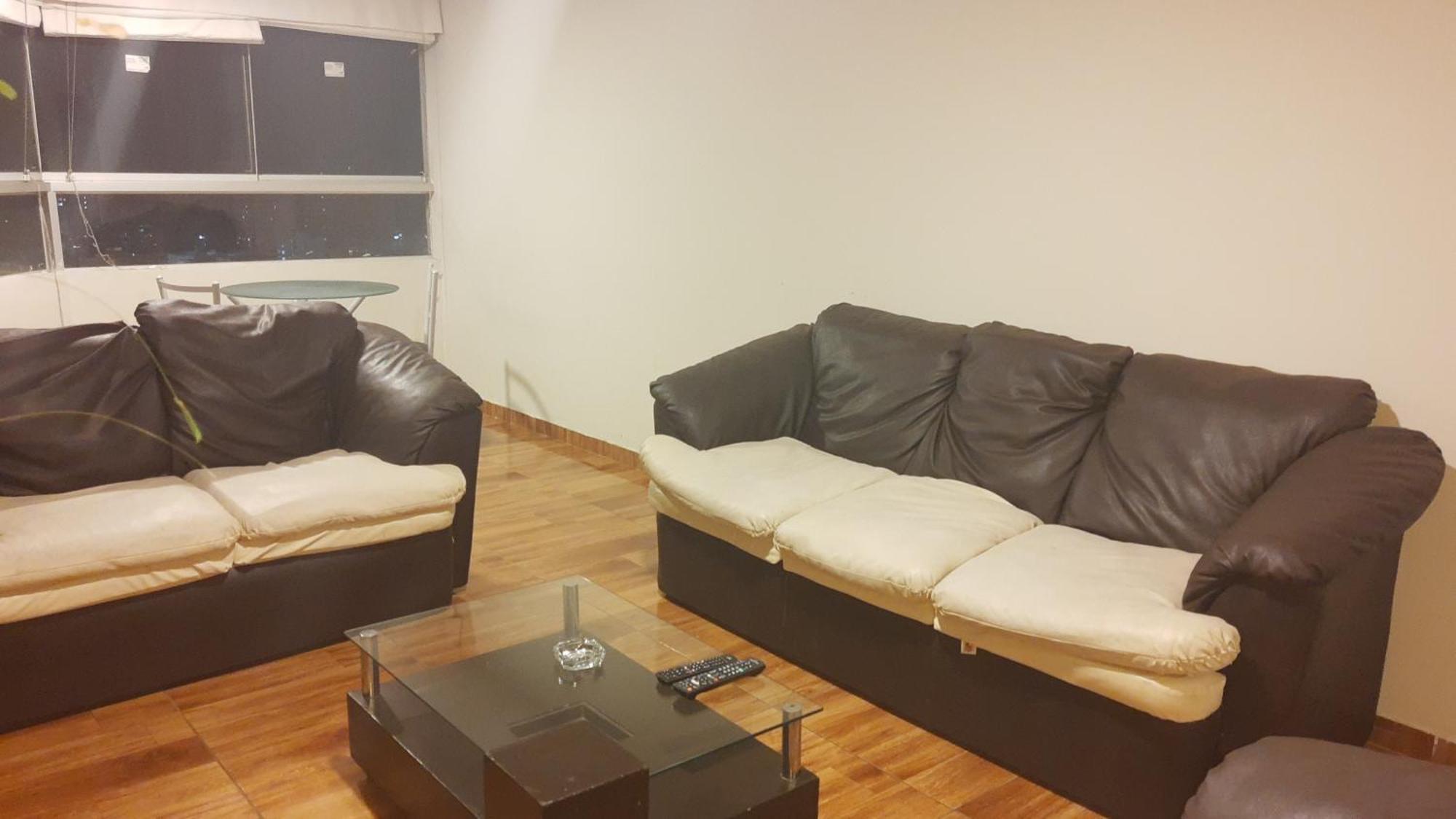 Miraflores Pardo Apartamento